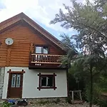 Εξοχικό σπίτι шепіт річки *