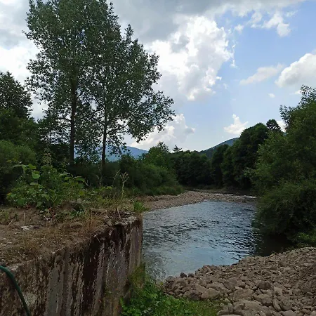 шепіт річки