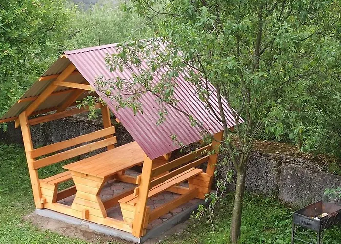 Летний дом шепіт річки *